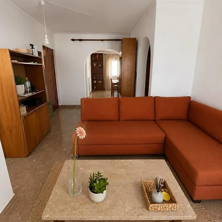 Privado Com Cama De Casal Em Penthouse Com Bbq Homestay Portimao