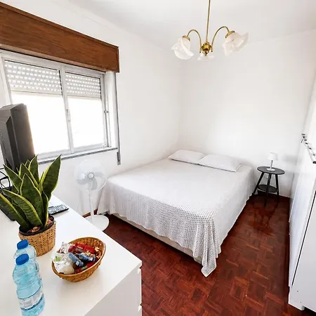 Homestay Privado Com Cama De Casal Em Penthouse Com Bbq *