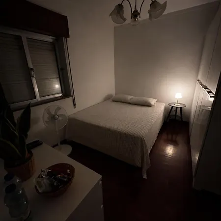 Homestay Privado Com Cama De Casal Em Penthouse Com Bbq Portimao